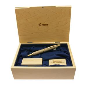 PILOT パイロット 万年筆 キャップレス カエデ 細字 メイン