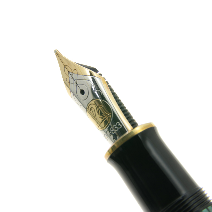 Pelikan 万年筆 新生ドイツ誕生記念 特別限定20C-833/F 未使用品 Pelikan 万年筆 新生ドイツ誕生記念 特別限定20C-833/F 未使用品