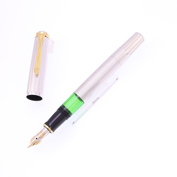 Pelikan　ペリカン　M750　F-nib 150周年　EN刻印 中古)Pelikan ペリカン 万年筆 150周年記念 M750 ロールシルバー F (EN