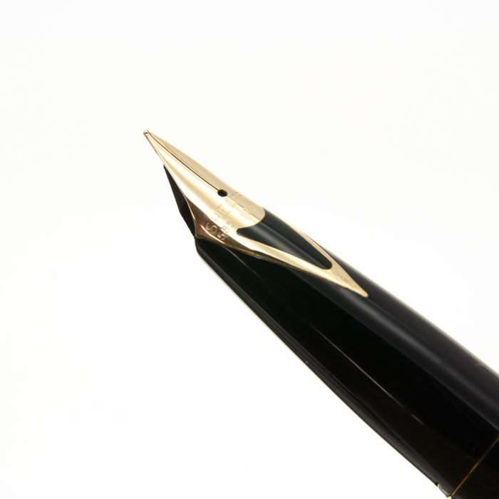 ☆超美品☆ SHEAFFER レガシーヘリテージ万年筆　ブラック ペン先18K 詳細ページ | 万年筆 ボールペンなど高級筆記具の販売・買取