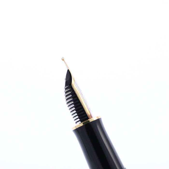 ペリカン万年筆スーベレーン　新品未使用 詳細ページ | 万年筆 ボールペンなど高級筆記具の販売・買取