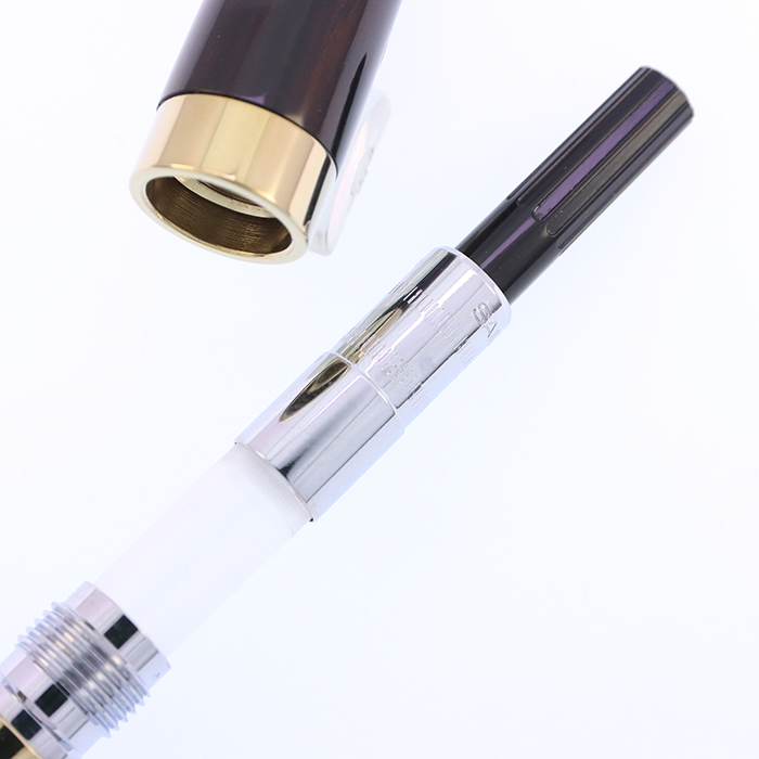 中古)SAILOR セーラー 万年筆 皇太子御成婚記念 木軸黒檀加賀蒔絵 鳳凰