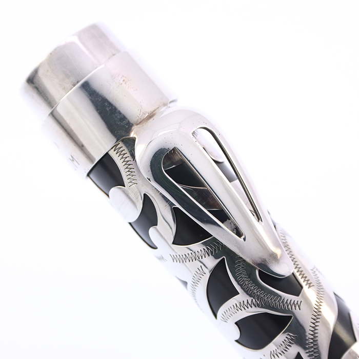 プラチナ 万年筆 ペン先18KWG 唐草模様 ヴィンテージ ホワイトゴールド 詳細ページ | 万年筆 ボールペンなど高級筆記具の販売・買取