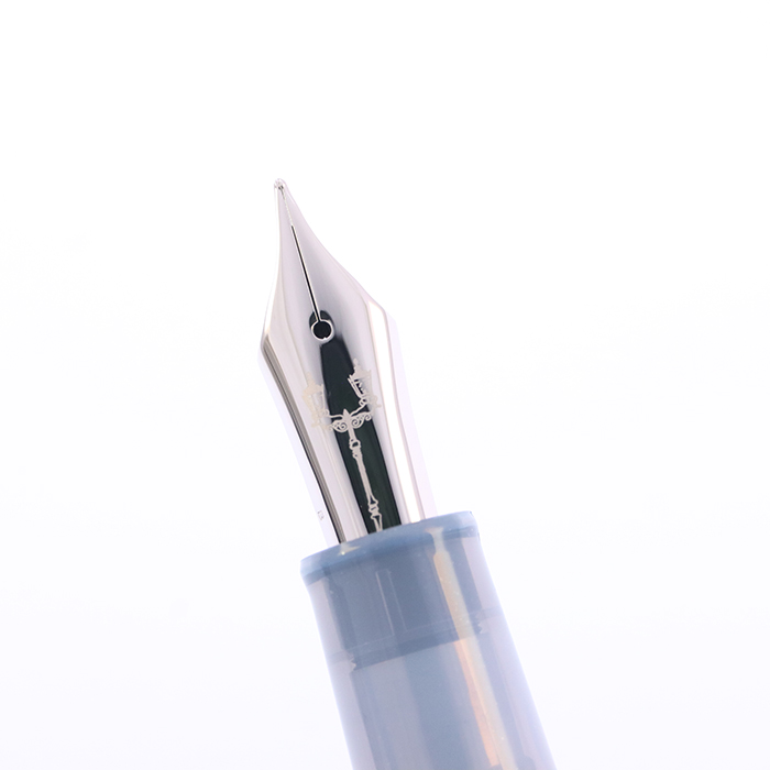 八文字屋 銀山スノーグレー 万年筆 セーラー万年筆 限定 詳細ページ | 万年筆 ボールペンなど高級筆記具の販売・買取