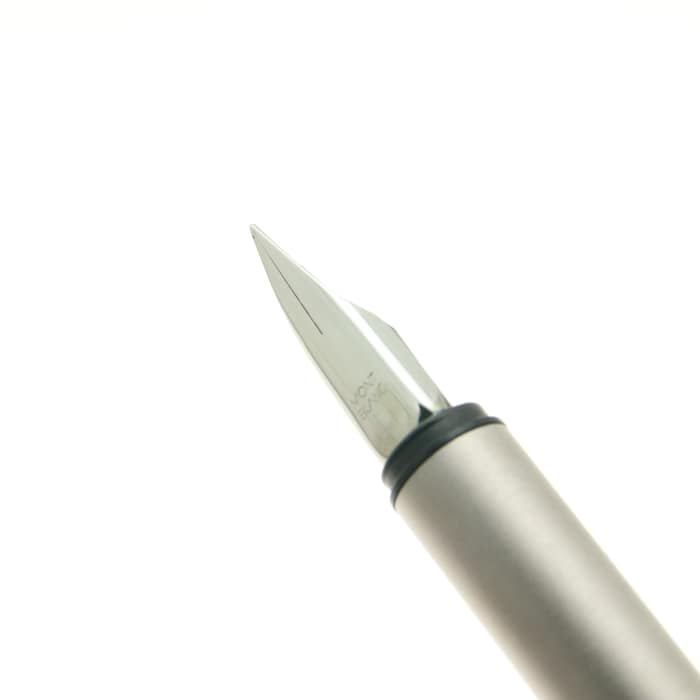 MONTBLANC noblesse 万年筆　スリムライン　ステンレスシルバー￼ Montblanc vintage Noblesse Platinum Plated Ballpoint Pen
