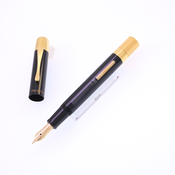 ペリカン万年筆1929、未使用品 中古)Pelikan ペリカン 万年筆 リミテッドエディション ハーツシュ