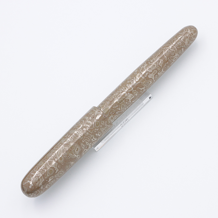 セーラー万年筆　伝統漆芸　万年筆　麗　青森風雅文塗　落栗色　21K 中字M 新品)SAILOR セーラー 万年筆 伝統漆芸 麗 青森 風雅文塗 落栗色 中字