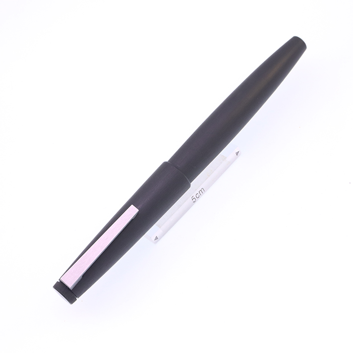 LAMY2000 ラミー　万年筆　F 未使用品 中古)LAMY ラミー 万年筆 ラミー2000 F（商品ID：3717021871430）詳細