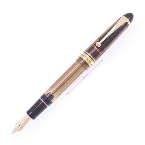 万年筆 カスタム823 ブラウン 中字