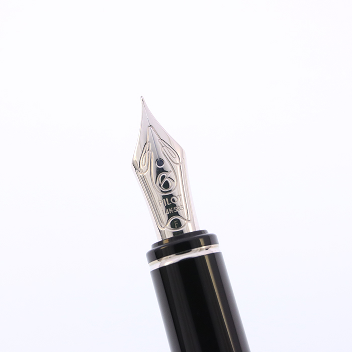 パイロット 2014年限定生産万年筆 グランセ ピンクオパール 中字 Ｍニブ 中古)PILOT パイロット 万年筆 2016年春限定 グランセNC コンクパール