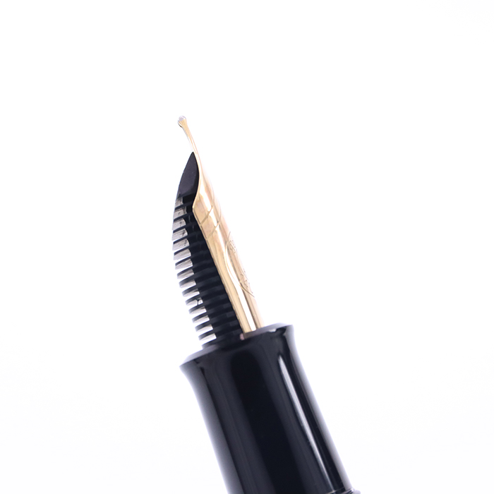 Pelikan M250 万年筆 F(細字) Amazon | Pelikan ペリカン 万年筆 F 細字 スーベレーン