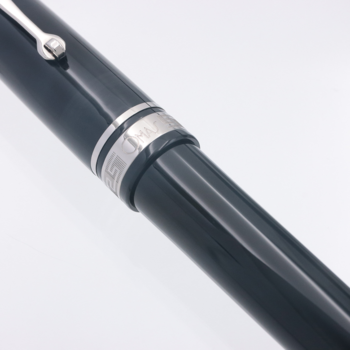 新品)OMAS オマス 万年筆 オジヴァ ネラ シルバートリム 14K（商品ID