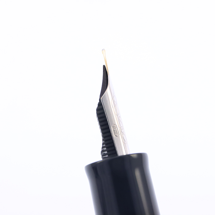 中古)DELTA デルタ 万年筆 ドルチェビータ ミディアム M [研磨]（商品