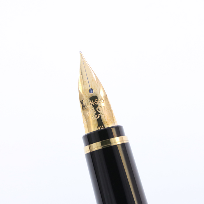 中古)PILOT パイロット 万年筆 伊東屋限定 ファルコン(エラボー