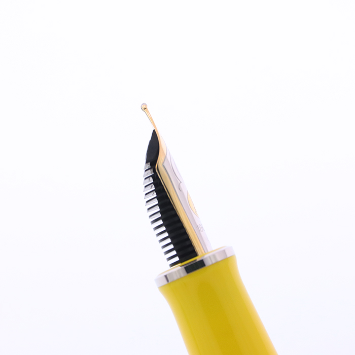 中古)Pelikan ペリカン 万年筆 特別生産品 M710 トレド イエロー F