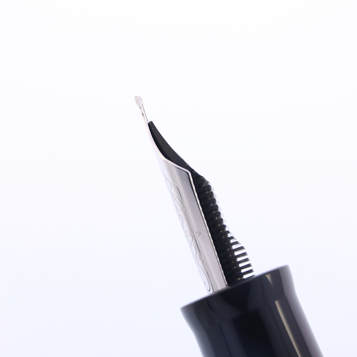 中古)DELTA デルタ 万年筆 ドルチェビータ ピストンフィリング M（商品