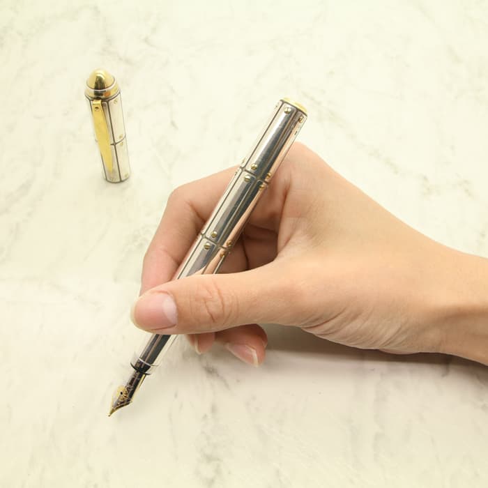 カルティエ 万年筆 Cartier (カルティエ) 万年筆 ブラック｜トレファクONLINE