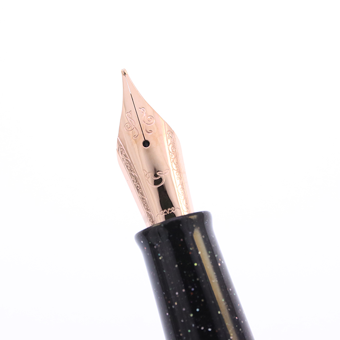 新品)Nahvalur ナーヴァル 万年筆 オリジナル プラス ロヴィーナ