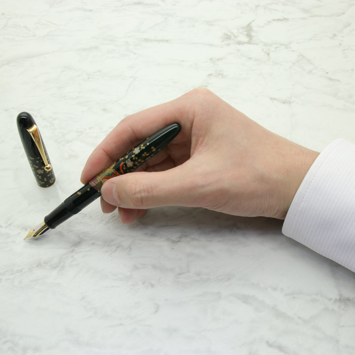 パイロット万年筆蒔絵、御所車 詳細ページ | 万年筆 ボールペンなど高級筆記具の販売・買取