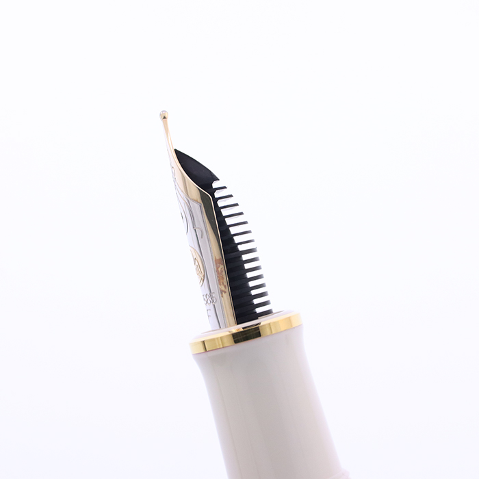 中古)Pelikan ペリカン 万年筆 スーベレーン M400 ホワイトトータス EF