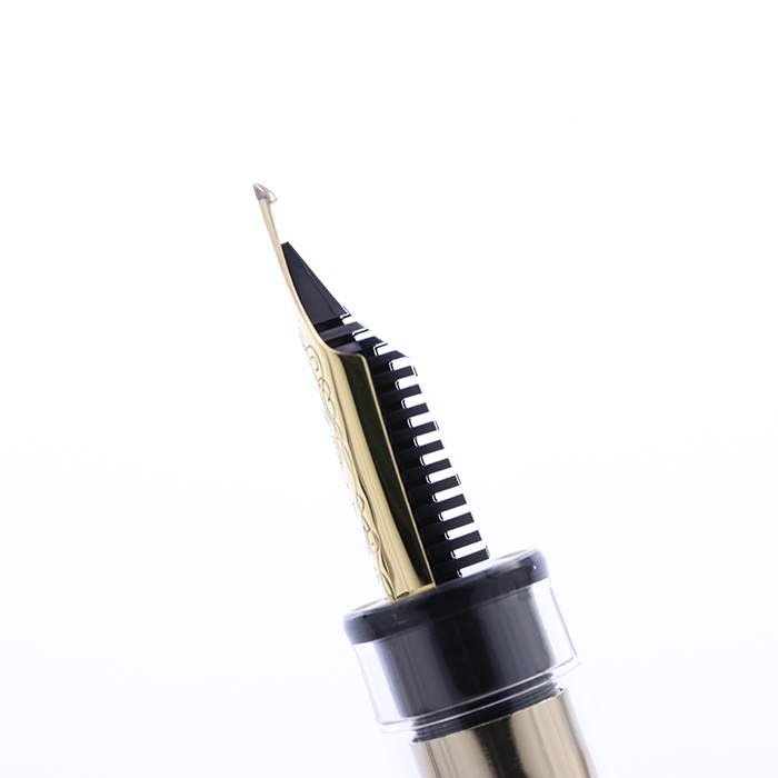 【早い者勝ち】ダマスカス万年筆 細字 Amazon | Xezo Speed Master 万年筆、極細ペン先。マット・スカイ