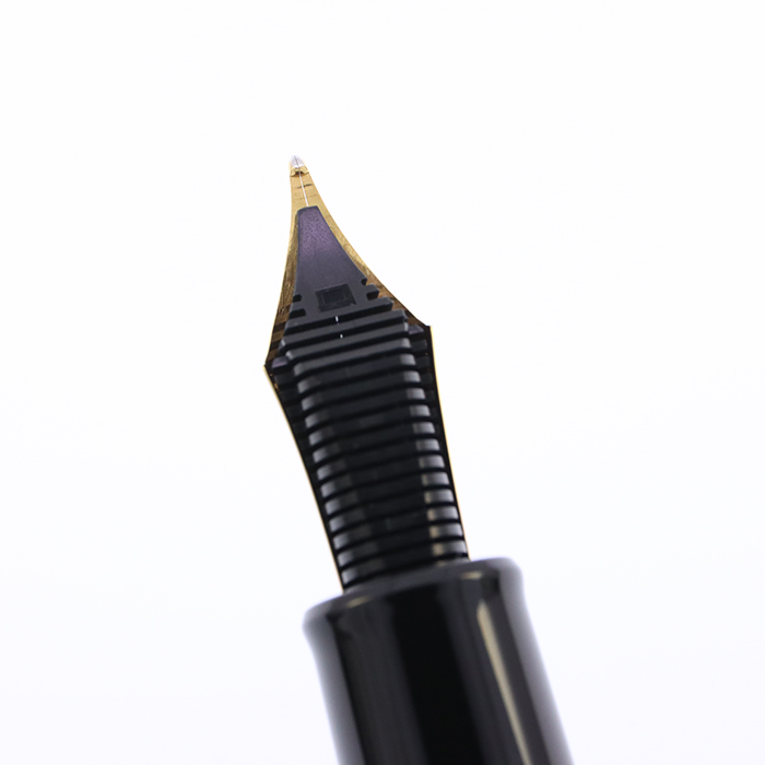 【最終値下げ】セーラー万年筆 キングプロフィット エボナイト中字 新品)SAILOR セーラー 万年筆 キングプロフィット エボナイト 長刀研ぎ