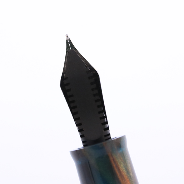 中古)Leonardo Officina Italiana レオナルド 万年筆 モーメントゼロ
