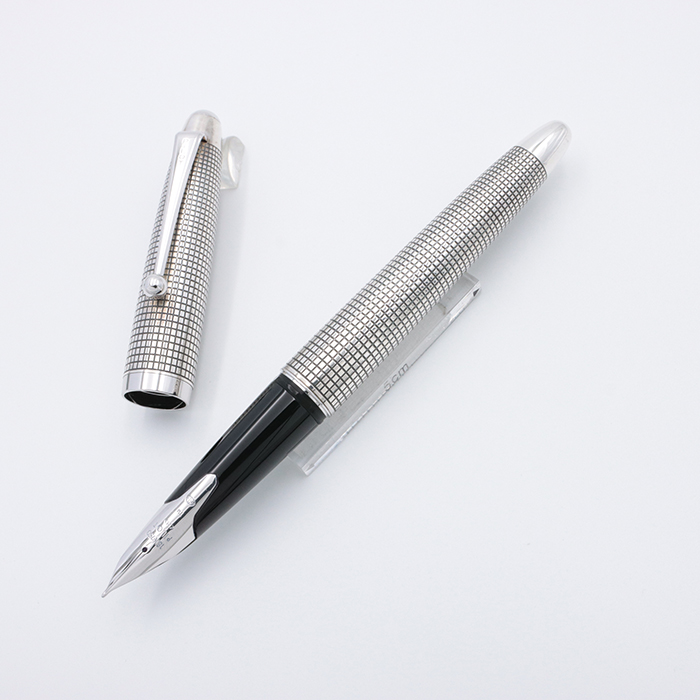 PILOT Silvern 石だたみ 万年筆 F