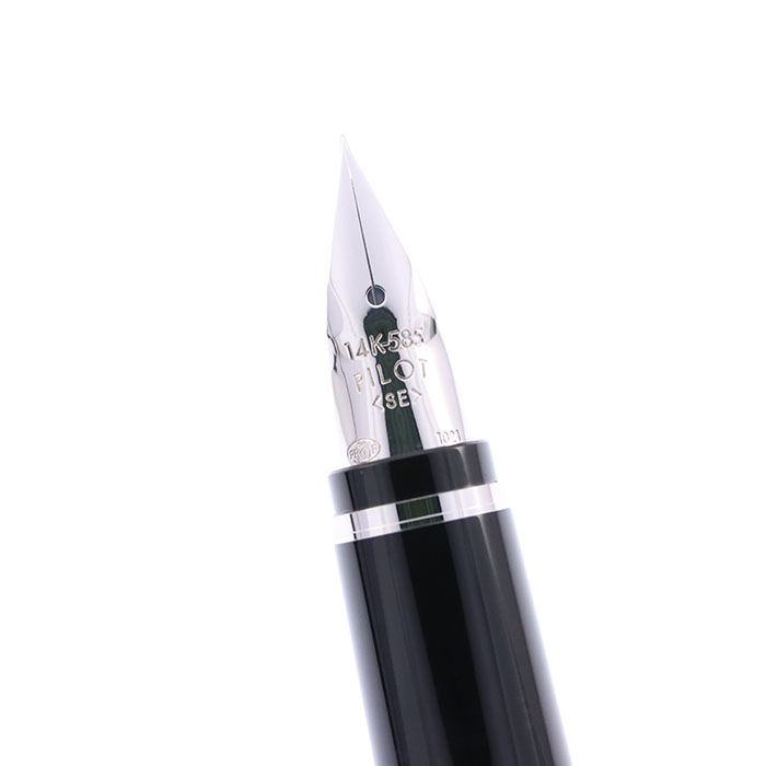 PILOT パイロット　エラボー　金属軸　14k SE コンバータ付き PILOT パイロット エラボー 金属軸 14k SE コンバータ付き