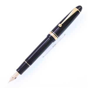 PILOT パイロット 万年筆 カスタム742 ブラック フォルカン メイン
