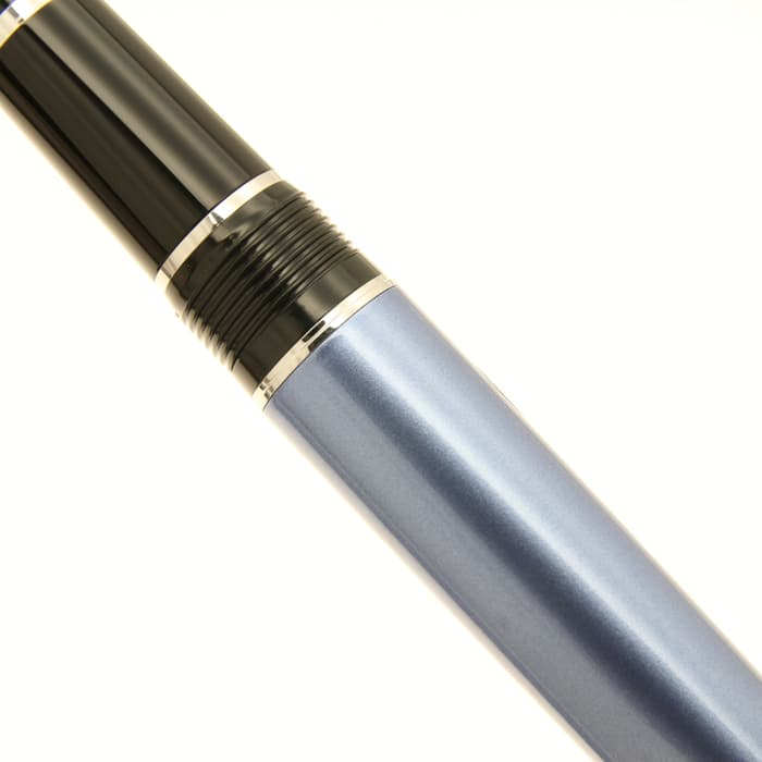 新品)PILOT パイロット 万年筆 エラボー ライトブルー (金属軸)（商品