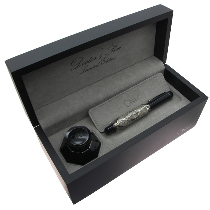 【OMAS 】オマスローラーボールペン箱付き OMAS 】オマスローラーボールペン箱付き 【OMAS 】オマスローラー