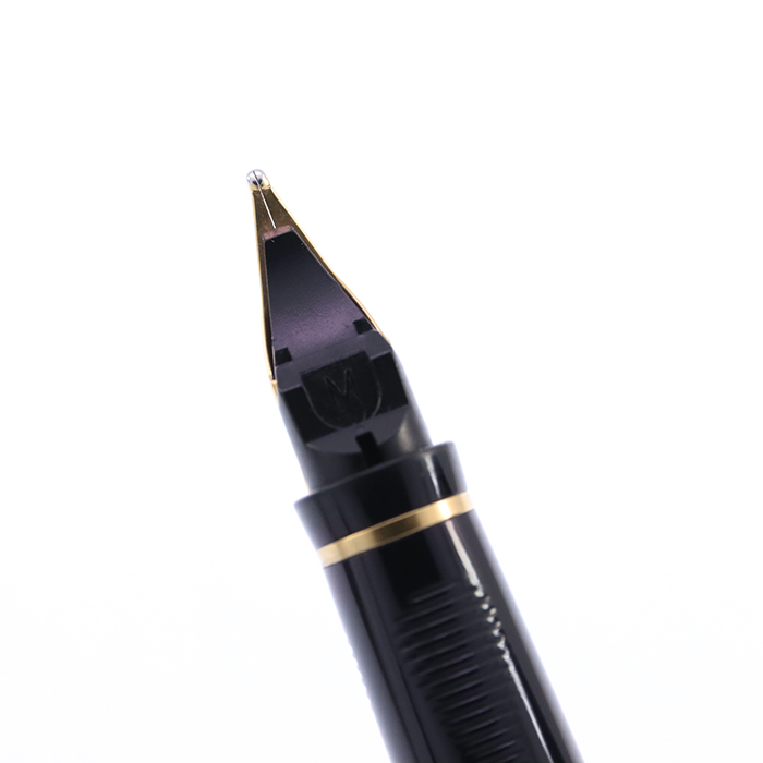 PARKER.万年筆　PARKERボールペン　MONTBLANC万年筆3点 PARKER.万年筆 PARKERボールペン MONTBLANC万年筆3点 PARKER.万年筆