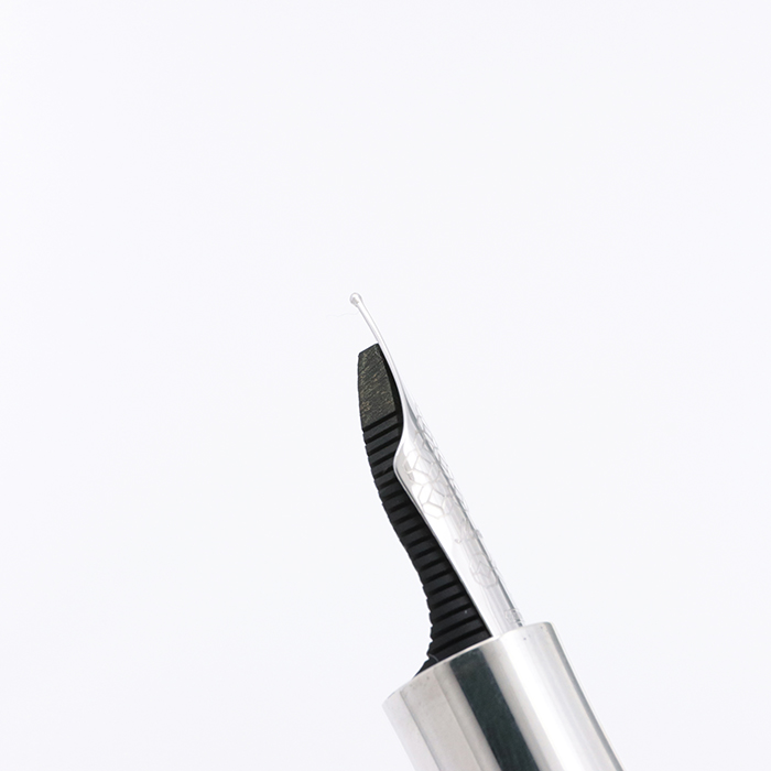 モンテグラッパ 万年筆 \"アイルトン・セナ\" ペン先のみ 18K M ジャンク MONTEGRAPPA モンテグラッパ 万年筆 アイルトン・セナ ペン先のみ 18K