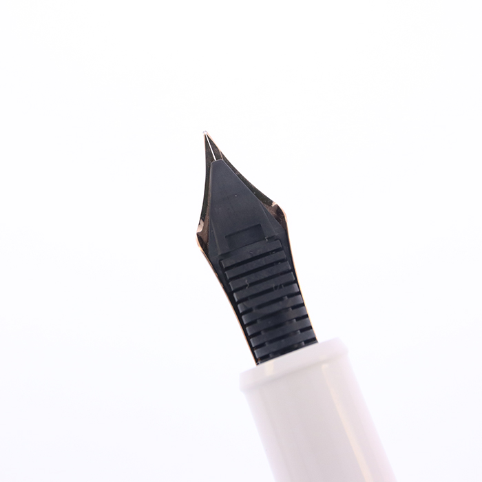 中古)PLATINUM プラチナ 万年筆 限定 #3776 センチュリー シェイプ