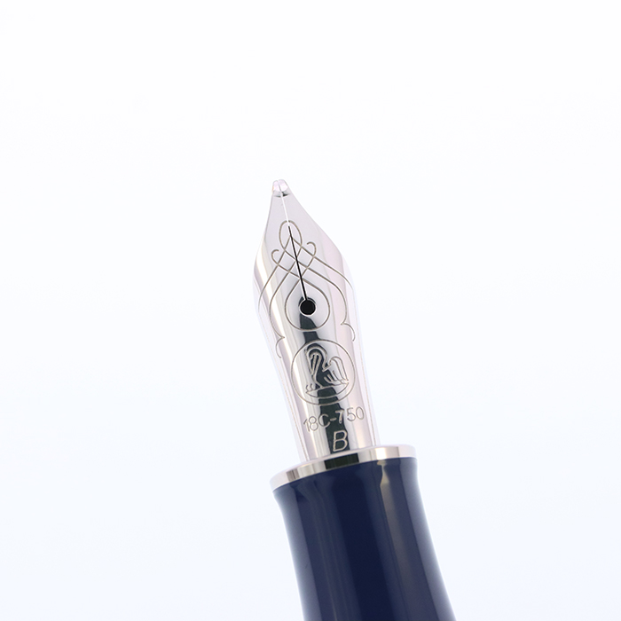 中古)Pelikan ペリカン 万年筆 自然の美観シリーズ M640 ナイアガラ B