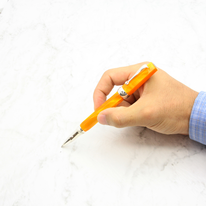 モンテグラッパ　ミクラ　オレンジ　ボールペン モンテグラッパ ミクラ オレンジ ボールペン | イタリア,モンテ
