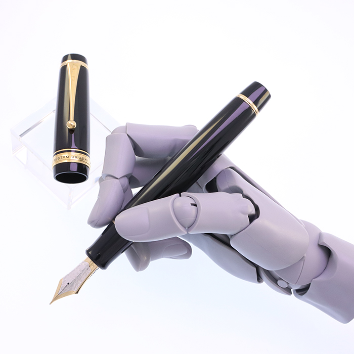 中古)PILOT パイロット 万年筆 カスタム URUSHI 漆黒 中字（商品