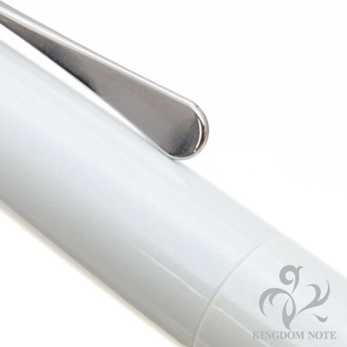 希少 LAMY studio L66 パールホワイト 万年筆 2007年限定 詳細ページ | 万年筆 ボールペンなど高級筆記具の販売・買取