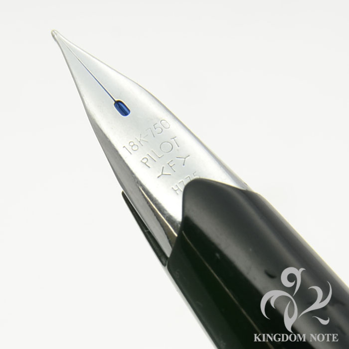 パイロット エリート万年筆 格子柄18K-750 PILOT F（同梱不可