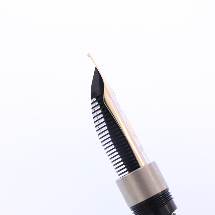 〇ペリカン M1000用 18C 750 M　交換用ペン先　ジャンク 中古)Pelikan ペリカン 交換用ペン先 M1000用 18C/F（商品ID