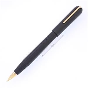 万年筆 ペルソナ チタンブラック 18K/F