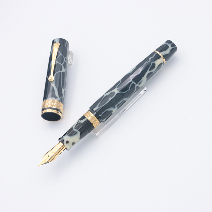 OMAS オマス 万年筆 パラゴン 詳細ページ | 万年筆 ボールペンなど高級筆記具の販売・買取