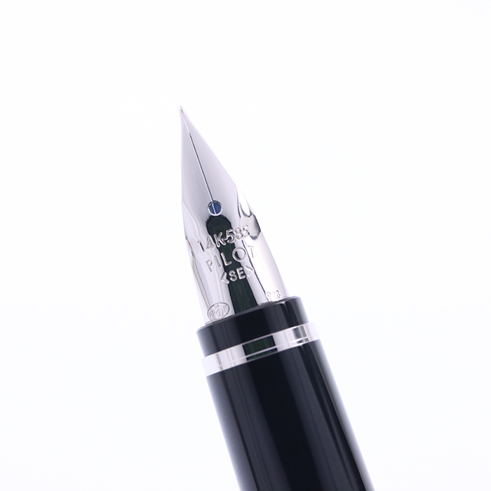 大学生 割引 Pilot 万年筆 Elabo 忘れる エラボー ブラック SE 14K 筆記具