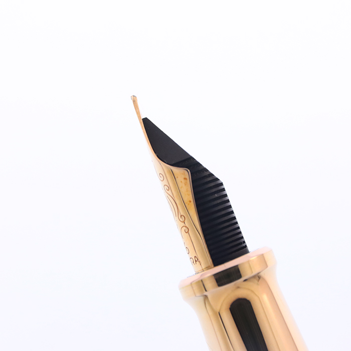 中古)AURORA アウロラ 万年筆 リミテッドエディション 88 Mt.Fuji
