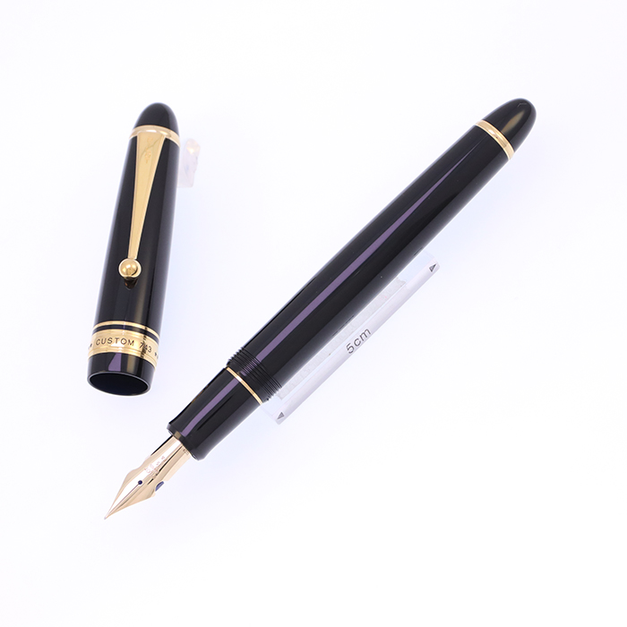 中古)PILOT パイロット 万年筆 カスタム743 ブラック フォルカン