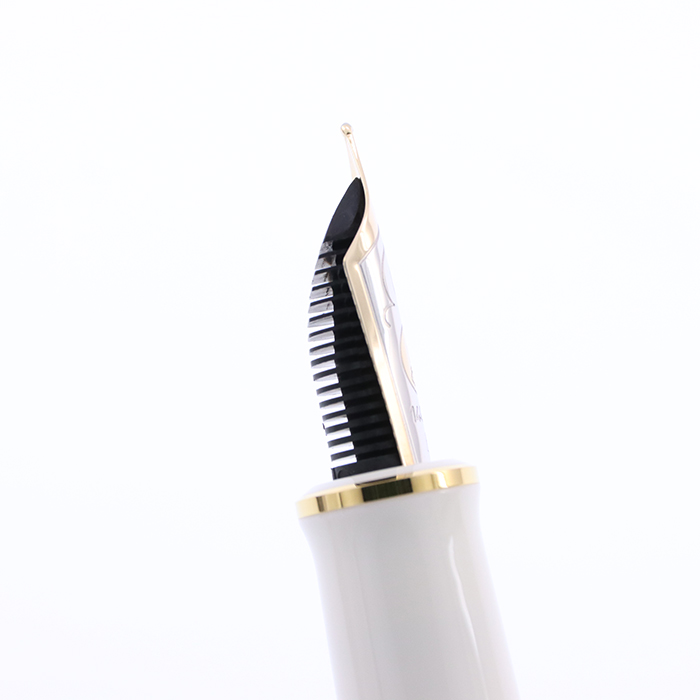 新品)Pelikan ペリカン 万年筆 スーベレーン M600 レッド
