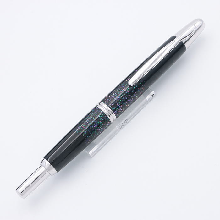 キャップレス 万年筆 パイロット ナミキ 多面軸