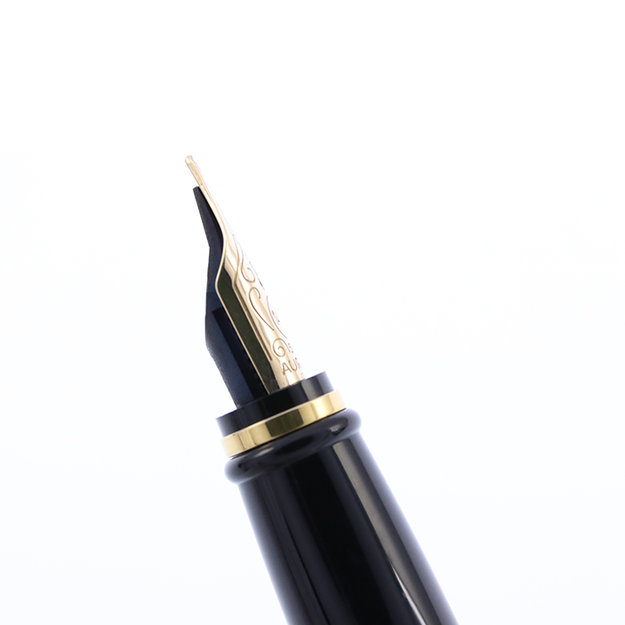 【ヴィンテージ品】PARKER 万年筆 ニブ 14K Point M PARKER 万年筆 ニブ 14K Point M ヴィンテージ品】PARKER 万年筆 ニブ