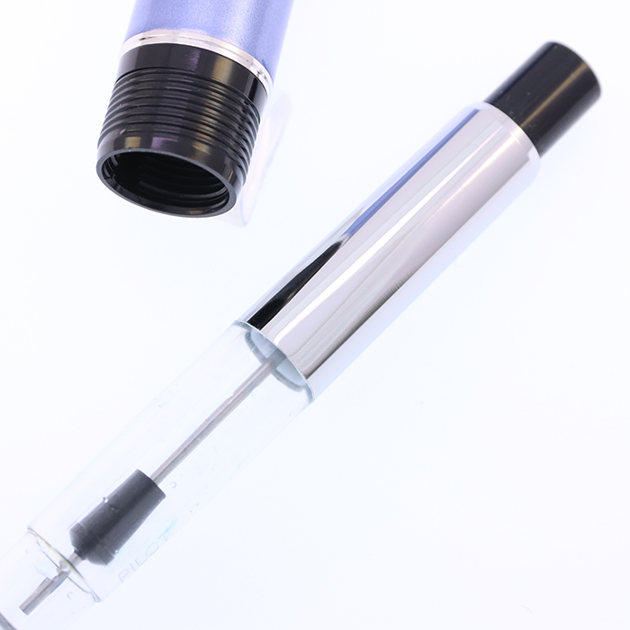 中古)PILOT パイロット 万年筆 エラボー ライトブルー 軟中字 (金属軸